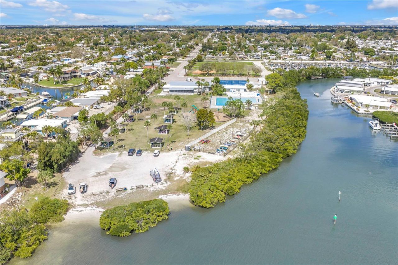 2303 Georgetown Road, Bradenton, FL 34207 Photo