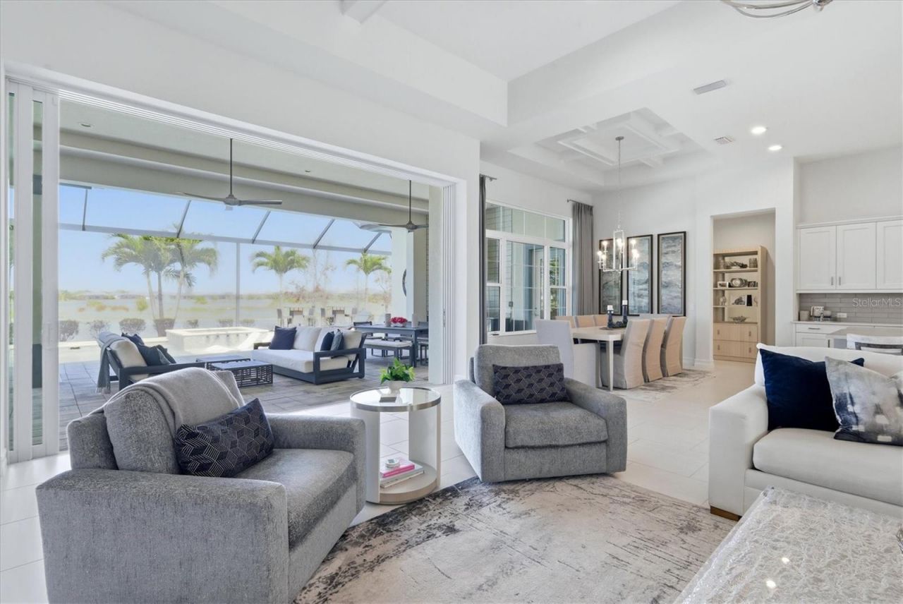 17115 Salerno Drive, Bradenton, FL 34202 Photo