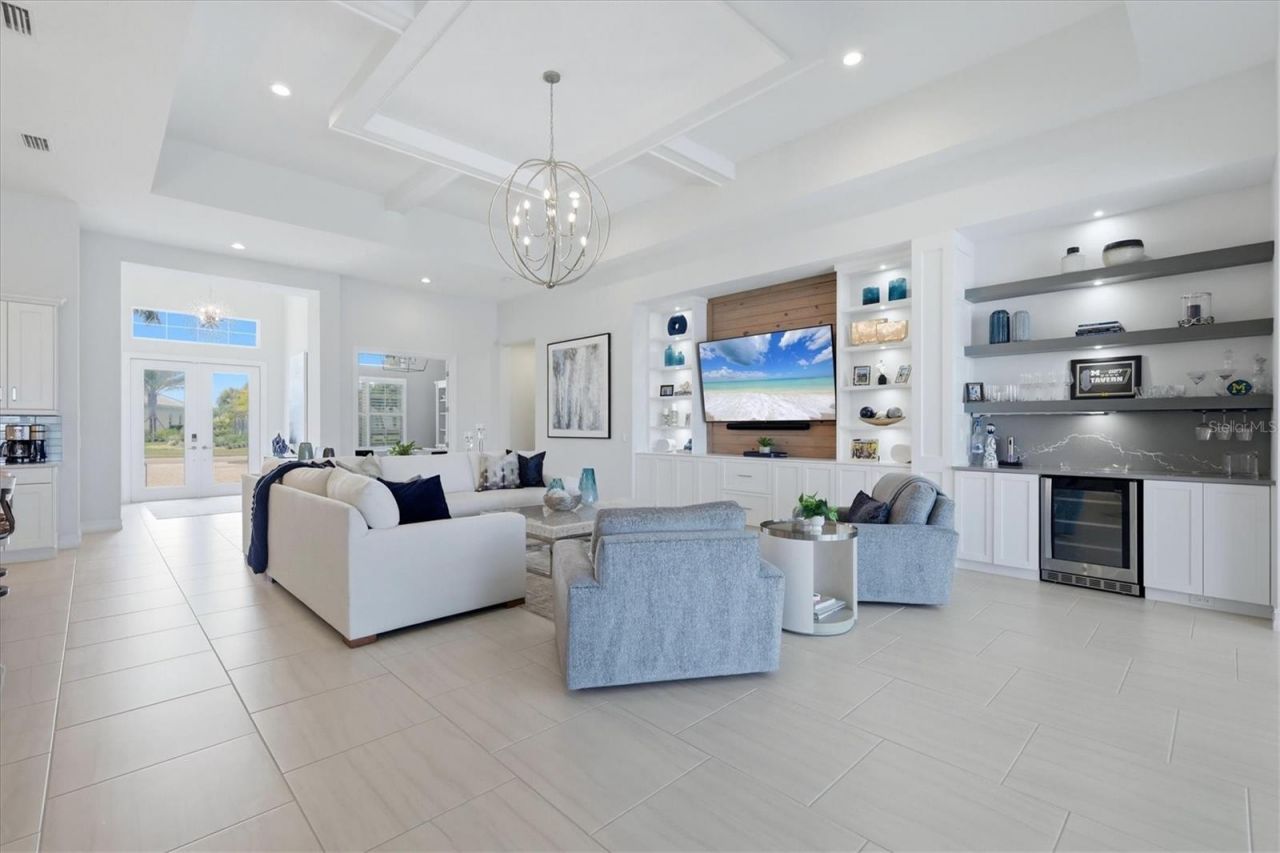 17115 Salerno Drive, Bradenton, FL 34202 Photo