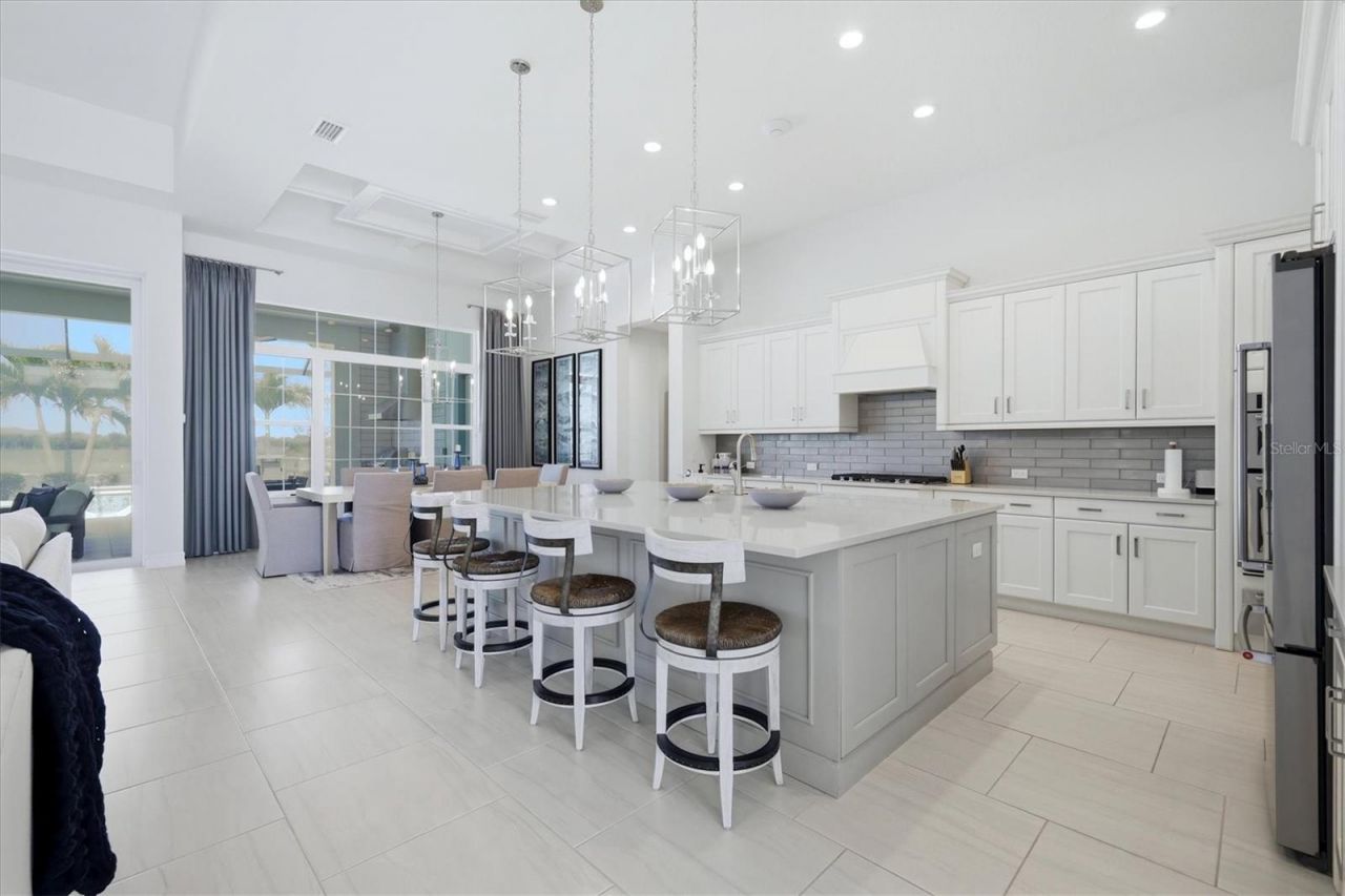 17115 Salerno Drive, Bradenton, FL 34202 Photo