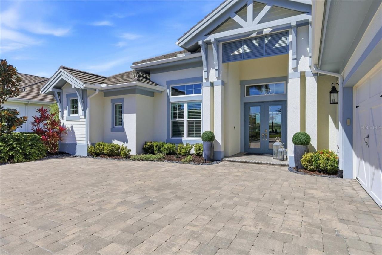 17115 Salerno Drive, Bradenton, FL 34202 Photo