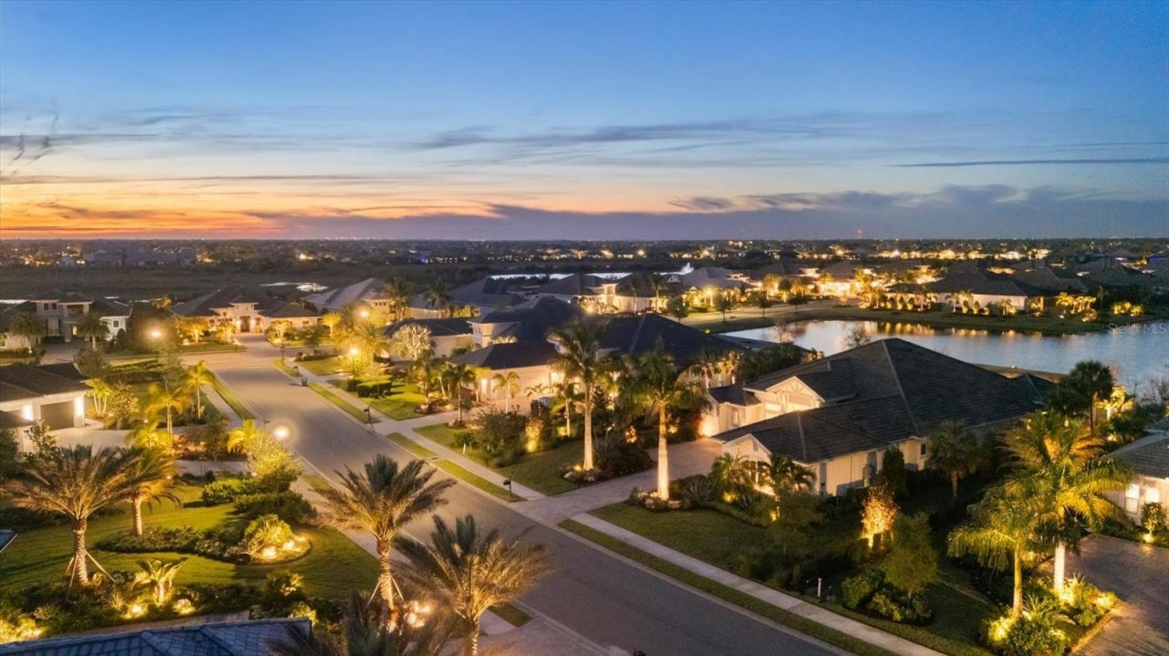 17115 Salerno Drive, Bradenton, FL 34202 Photo