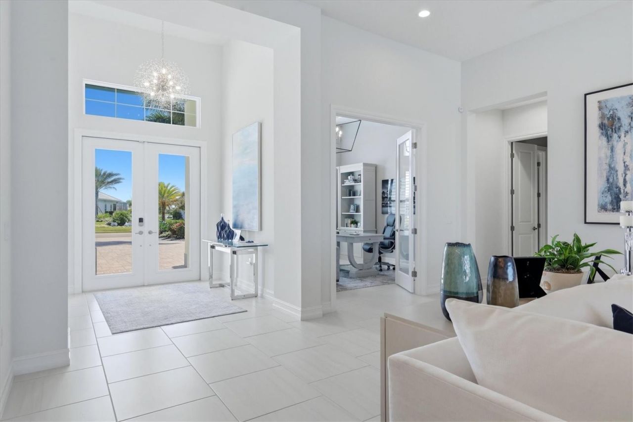 17115 Salerno Drive, Bradenton, FL 34202 Photo