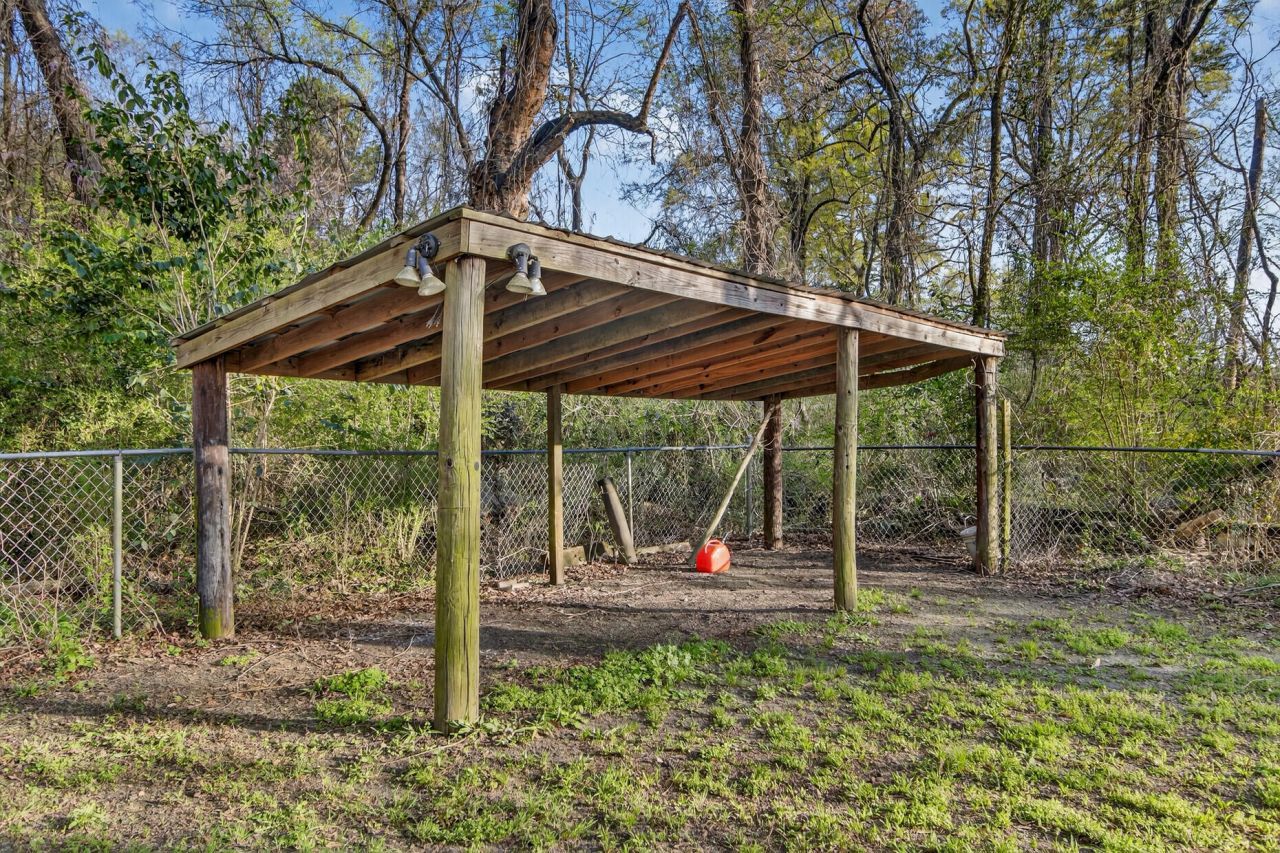 106 Jones Road Photo 34