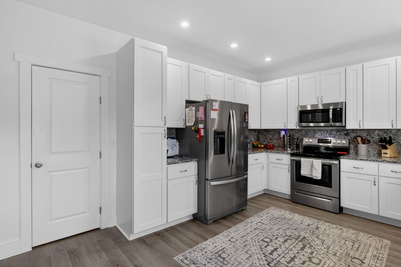 481 S Railroad Avenue Photo 13