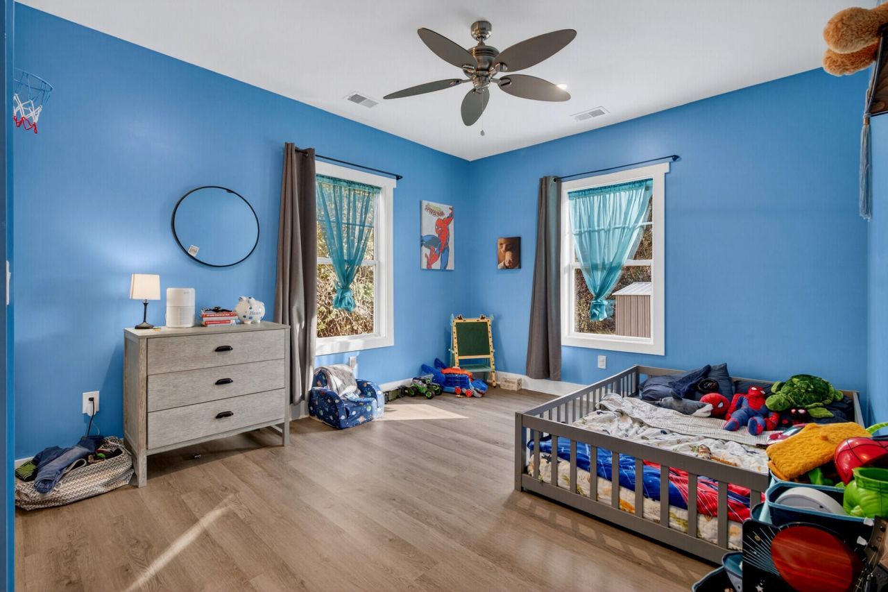 481 S Railroad Avenue Photo 20