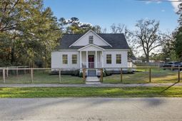481 S Railroad Avenue photo 4