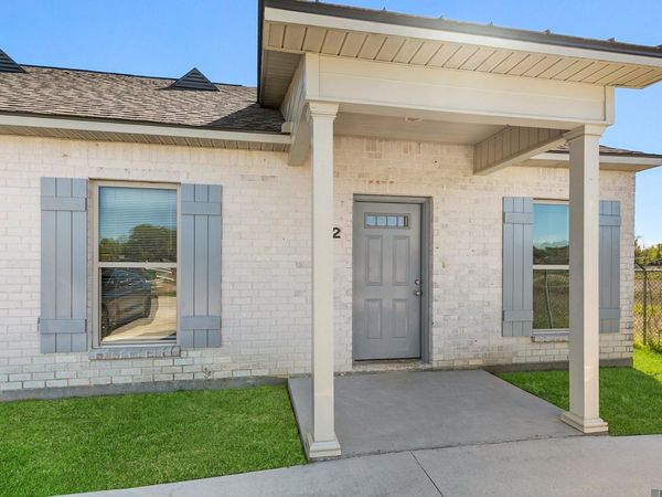 29050 S Magnolia St, Livingston, LA 70454