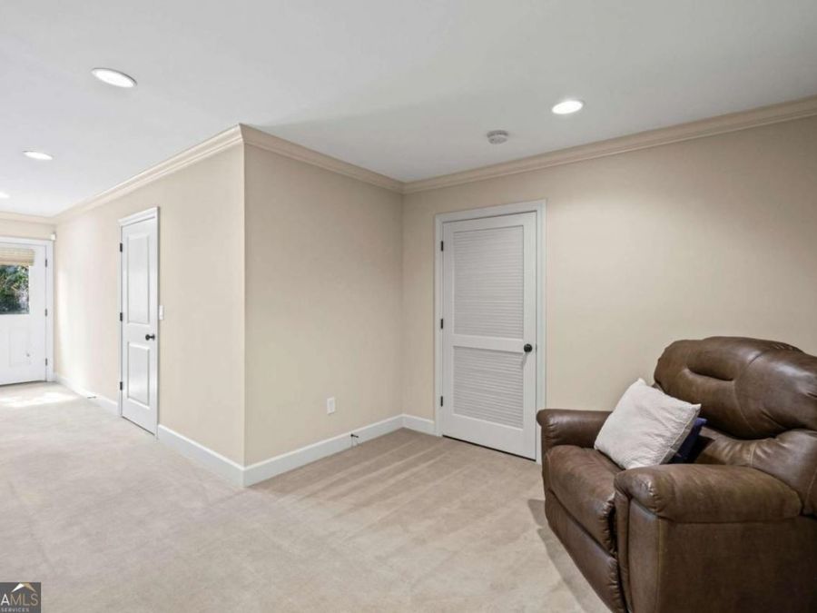 Property Image 71