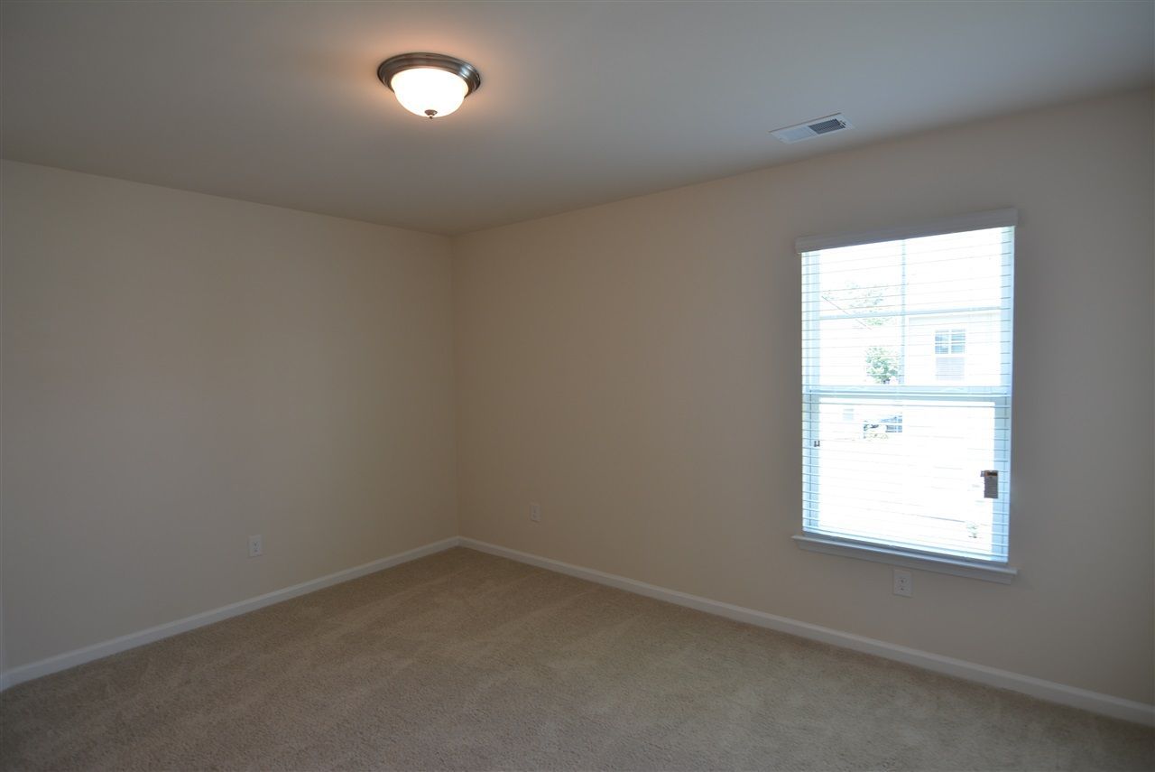 1109 Fairway Ln. Photo 10