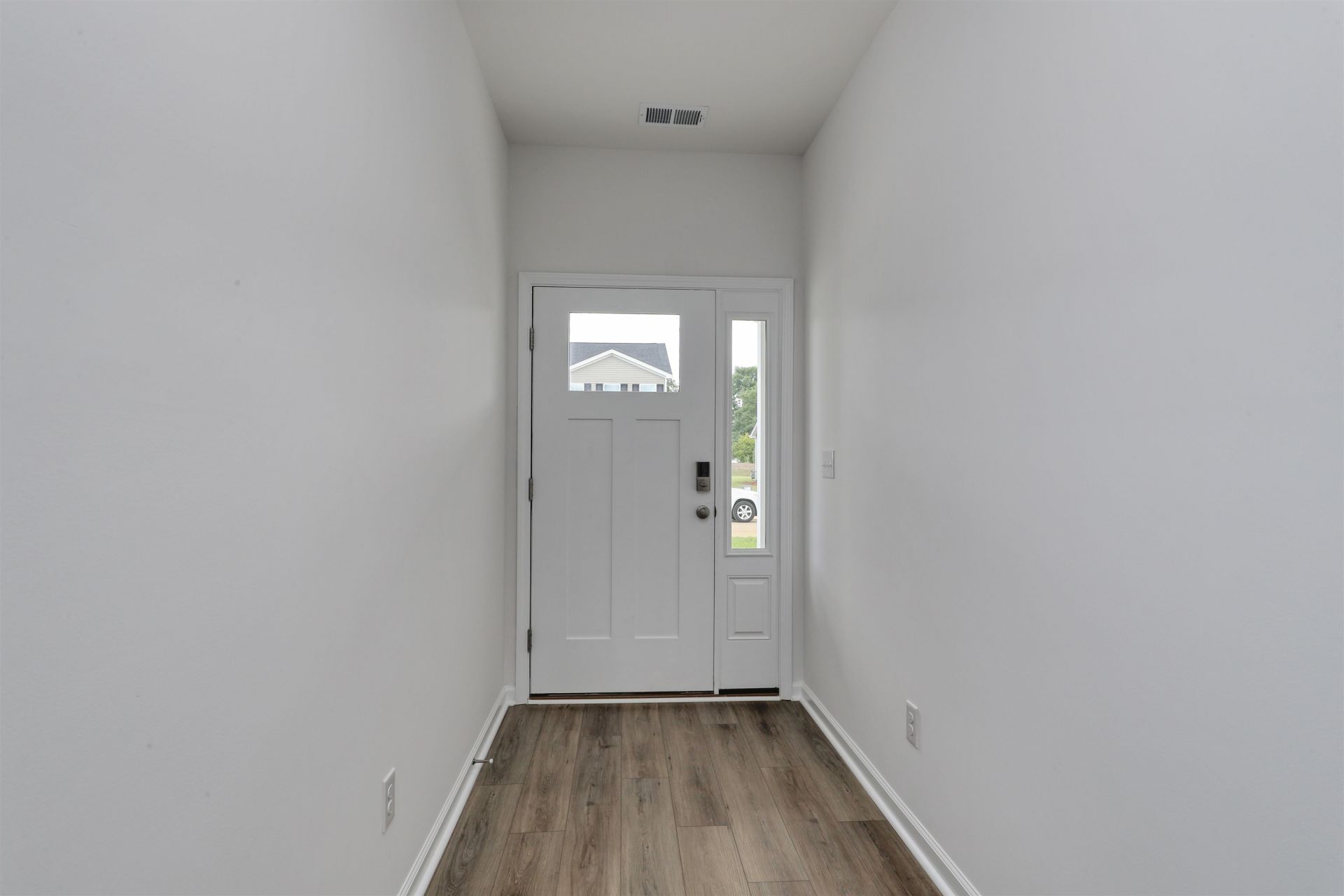 431 Atamasco Ct. Photo 4
