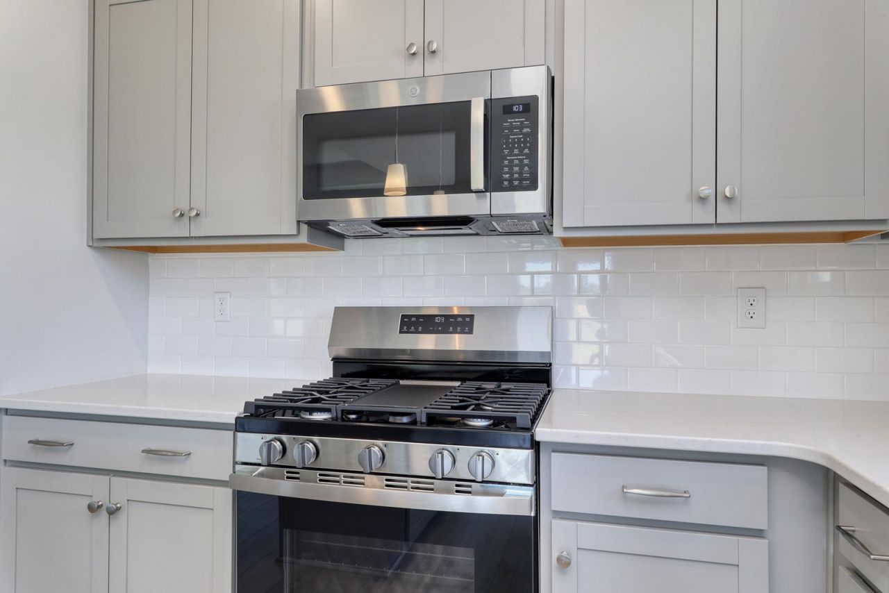 431 Atamasco Ct. Photo 6