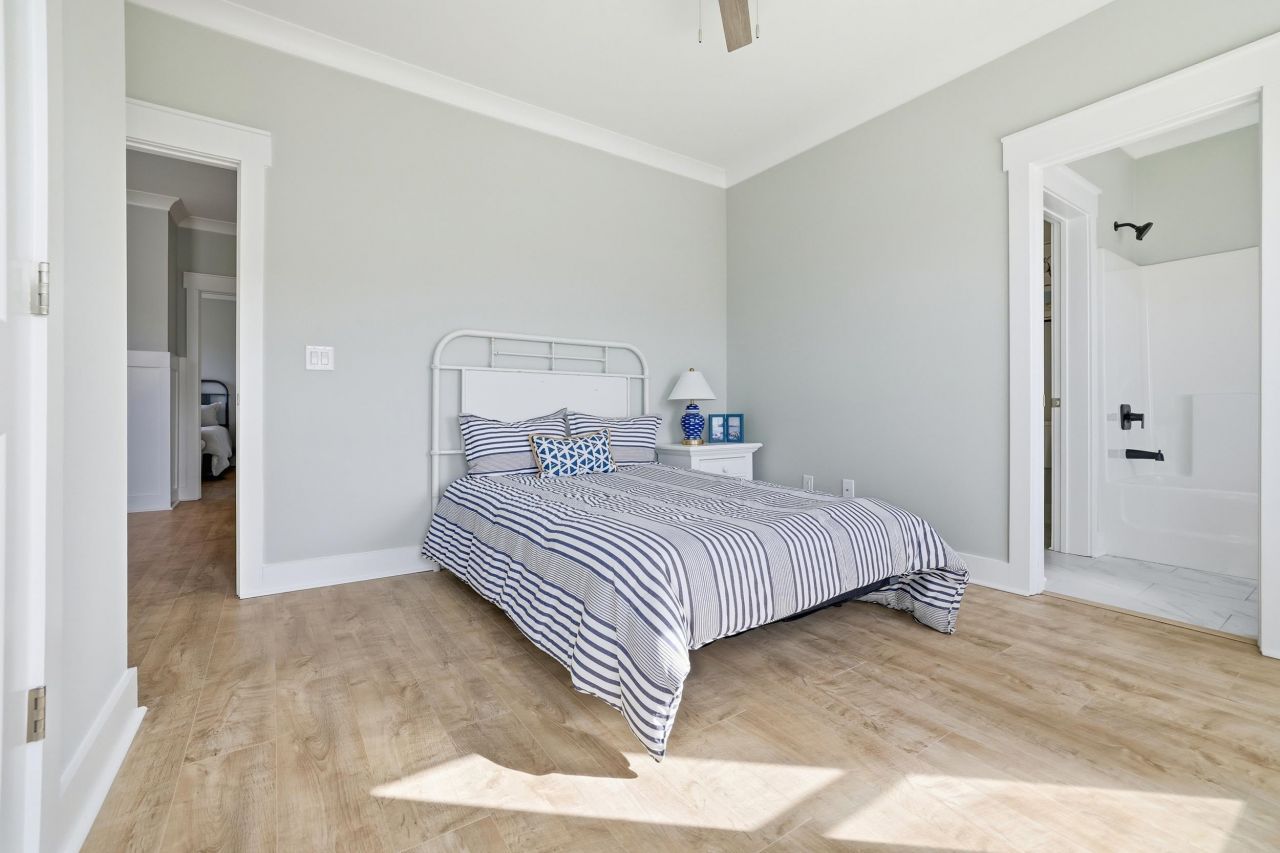 Tbb Lineback Pl. Photo 28