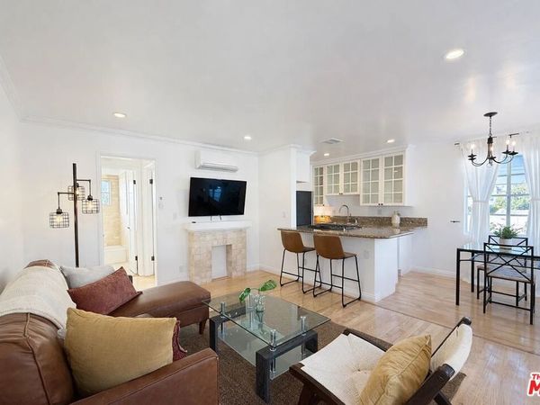 1212 10th Street, Unit 15, Santa Monica, CA 90401