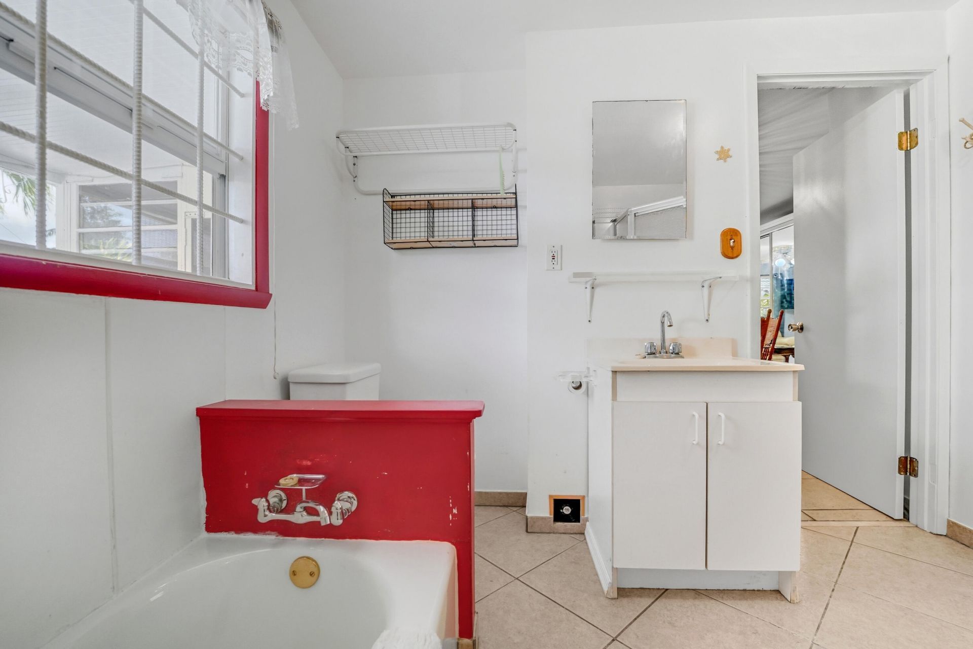 2285 NE 136th Lane, North Miami Beach, FL 33181 Photo