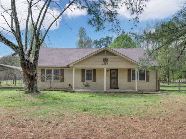 2554 MAPLE DR, Atoka, TN 38004