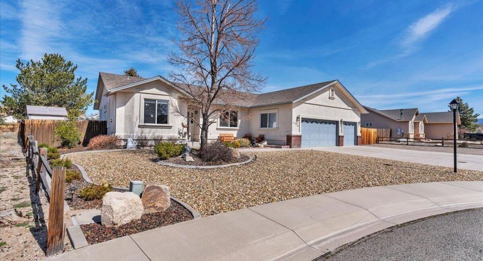 1274 Siesta Court, Minden, NV 89423 Photo