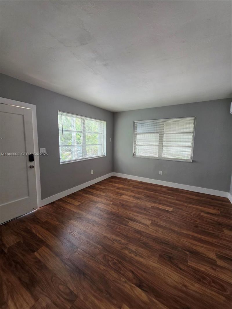 57 Esplanade Dr, Unit C, Miami Springs, FL 33166 Photo