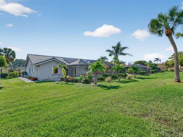 1905 NW 77th Ter, Margate, FL 33063