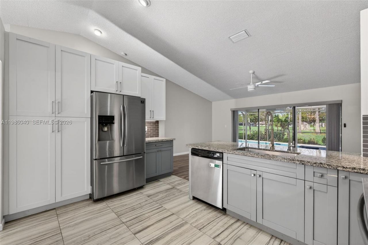 1905 NW 77th Ter, Margate, FL 33063 Photo