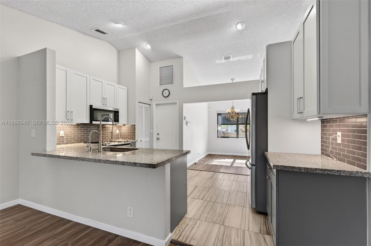 1905 NW 77th Ter, Margate, FL 33063 Photo