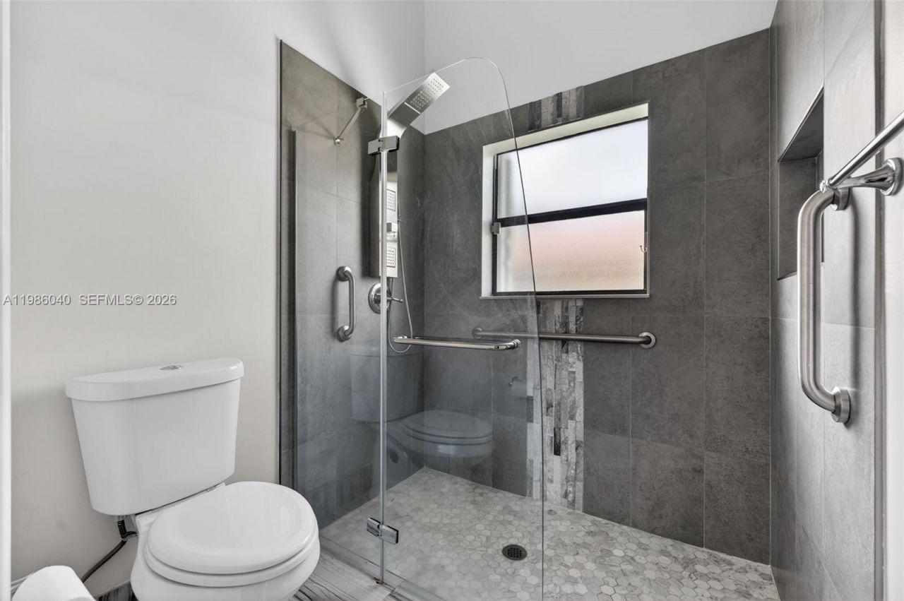 1905 NW 77th Ter, Margate, FL 33063 Photo