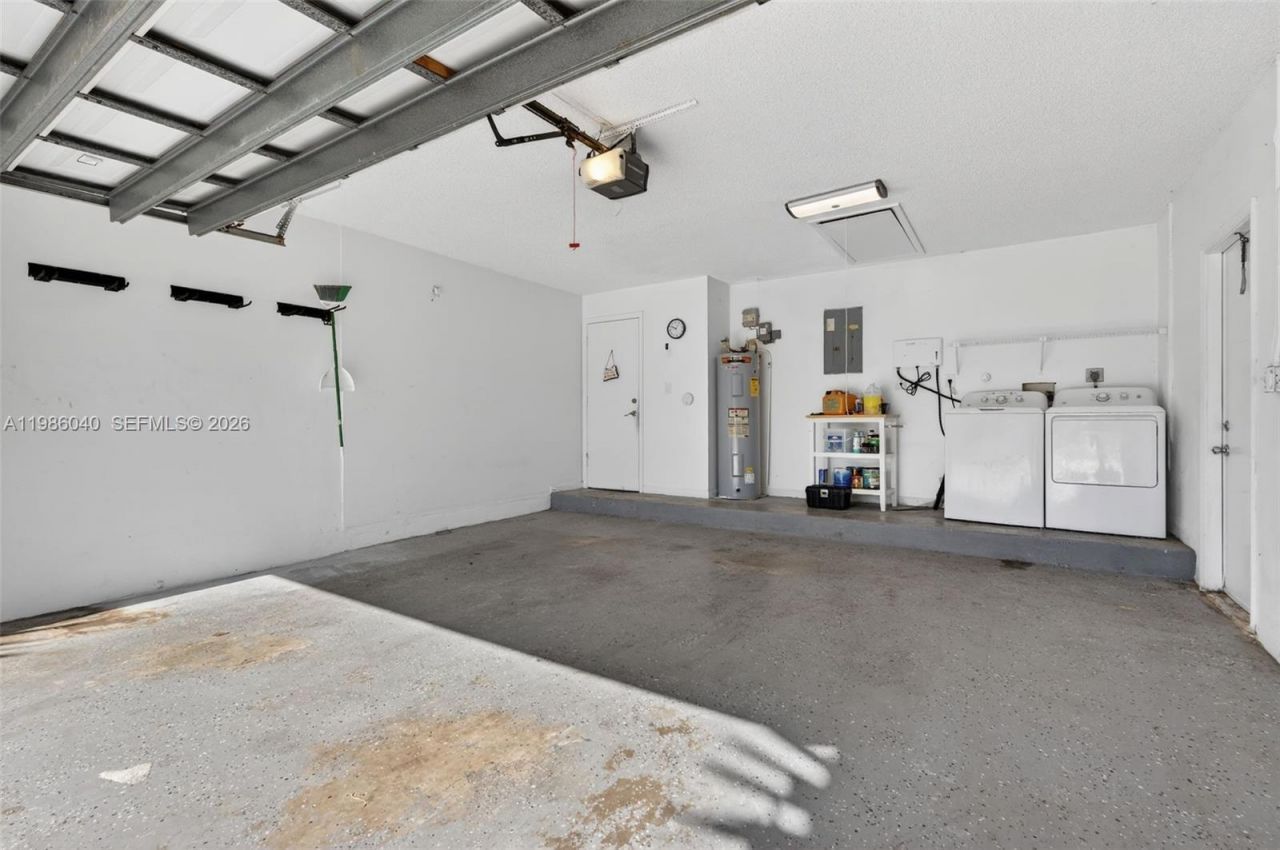 1905 NW 77th Ter, Margate, FL 33063 Photo