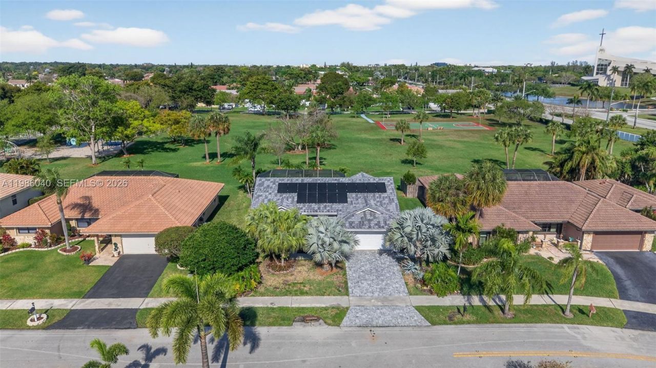 1905 NW 77th Ter, Margate, FL 33063 Photo