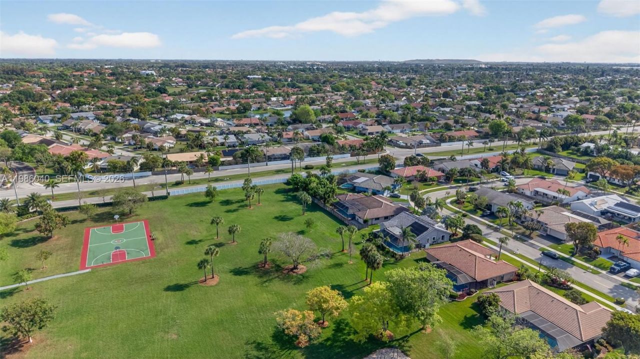 1905 NW 77th Ter, Margate, FL 33063 Photo