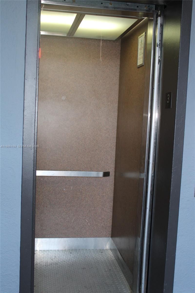 6055 W 19th Ave, Unit 417, Hialeah, FL 33012 Photo