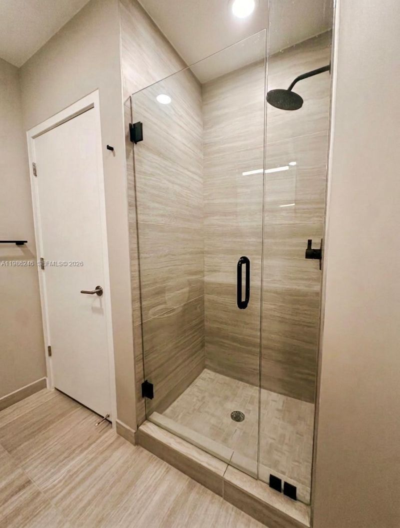 580 72nd St , Unit PH7, Miami Beach, FL 33141 Photo