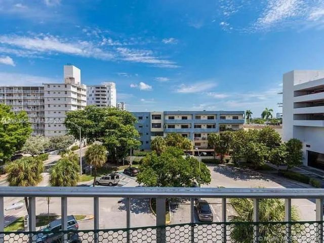 1615 West Ave , Unit 502, Miami Beach, FL 33139 Photo