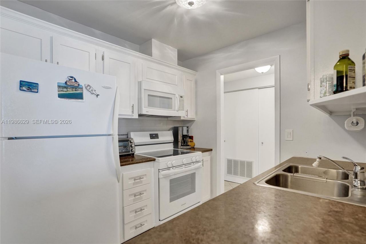 400 N Riverside Dr , Unit 503, Pompano Beach, FL 33062 Photo