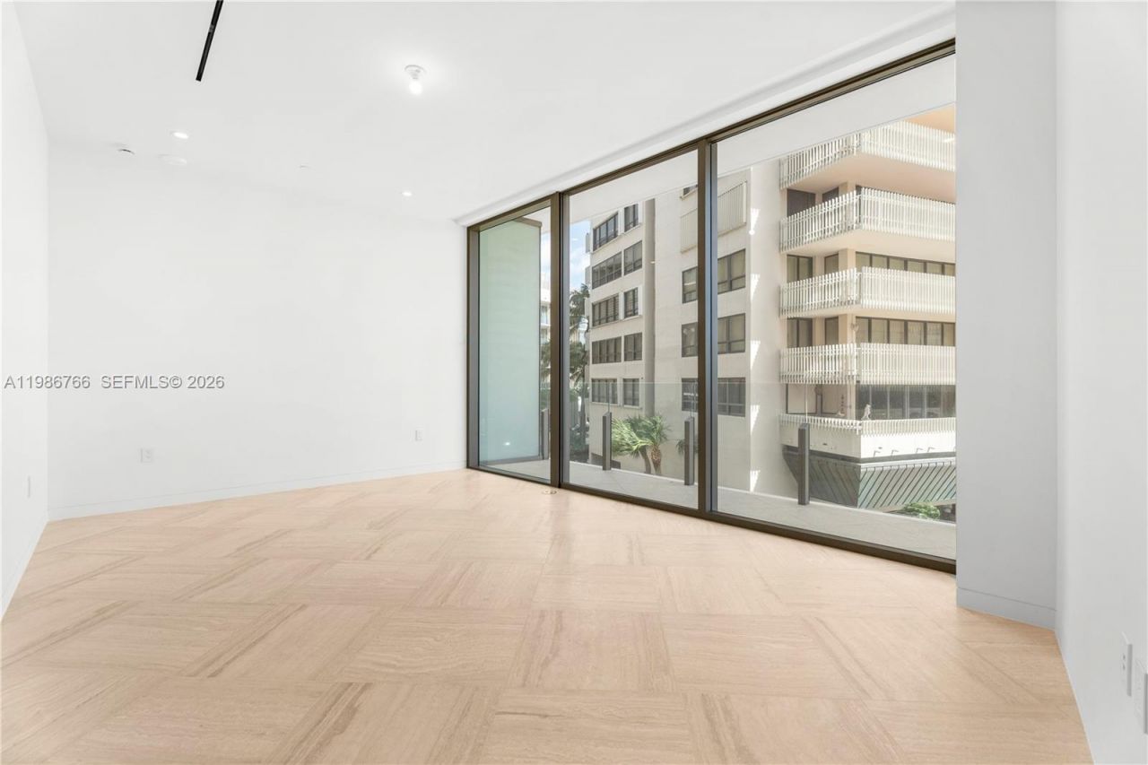 5 Grove Isle, Unit S303, Coconut Grove, FL 33133 Photo