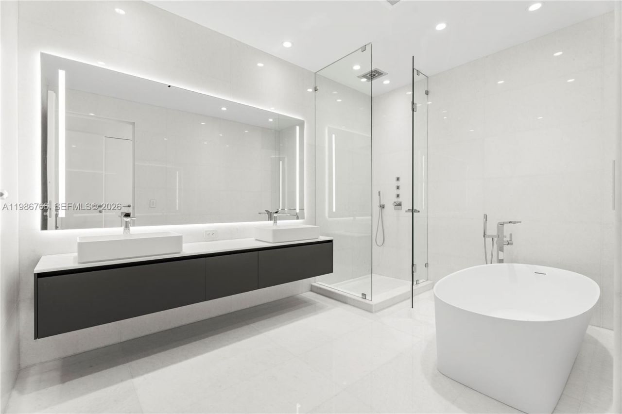 5 Grove Isle, Unit S303, Coconut Grove, FL 33133 Photo