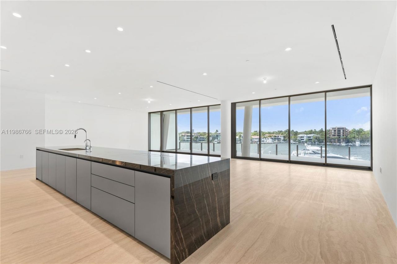 5 Grove Isle, Unit S303, Coconut Grove, FL 33133 Photo