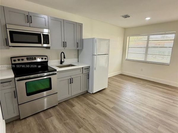 1731 Alcazar Dr , Unit 1, Miramar, FL 33023