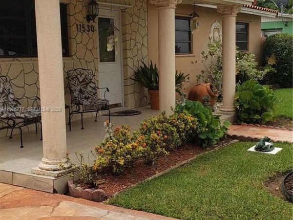 Unit 1, Miami, FL 33157