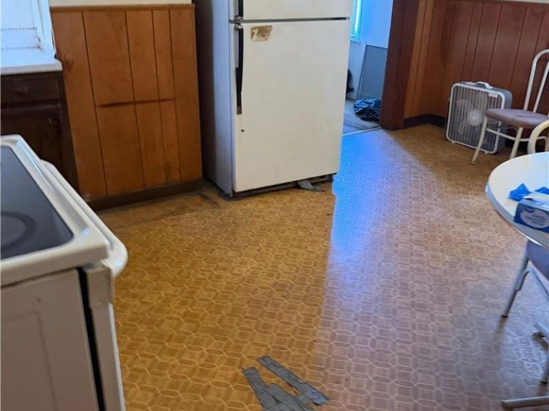 19870 Pasnow Avenue, Euclid, OH 44119 Photo 5