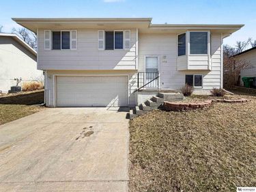 1954 SW 25th Street, Lincoln, NE 68522