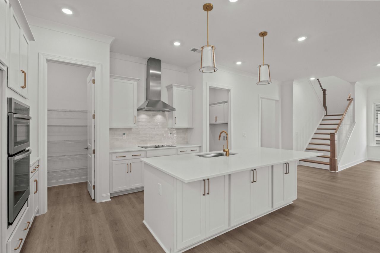 218 Creek Pointe Drive Drive Photo 12