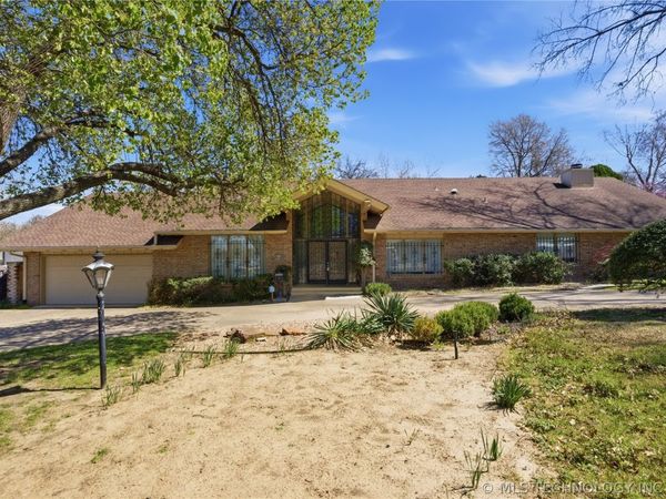 6271 S Jamestown Avenue , Tulsa, OK 74136