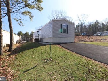 5016 OLD TIMBER ROAD, STROUDSBURG, PA 18360