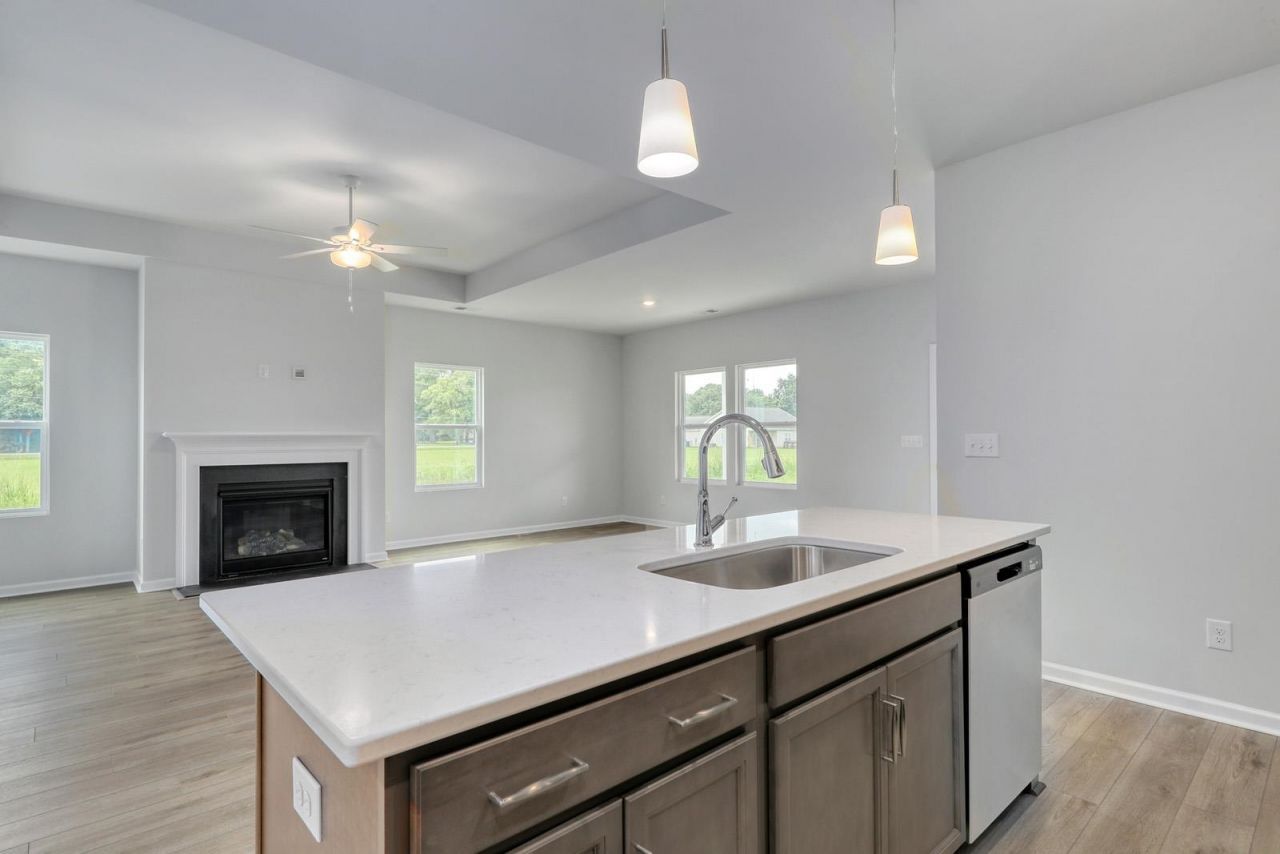 464 Atamasco Ct. Photo 5