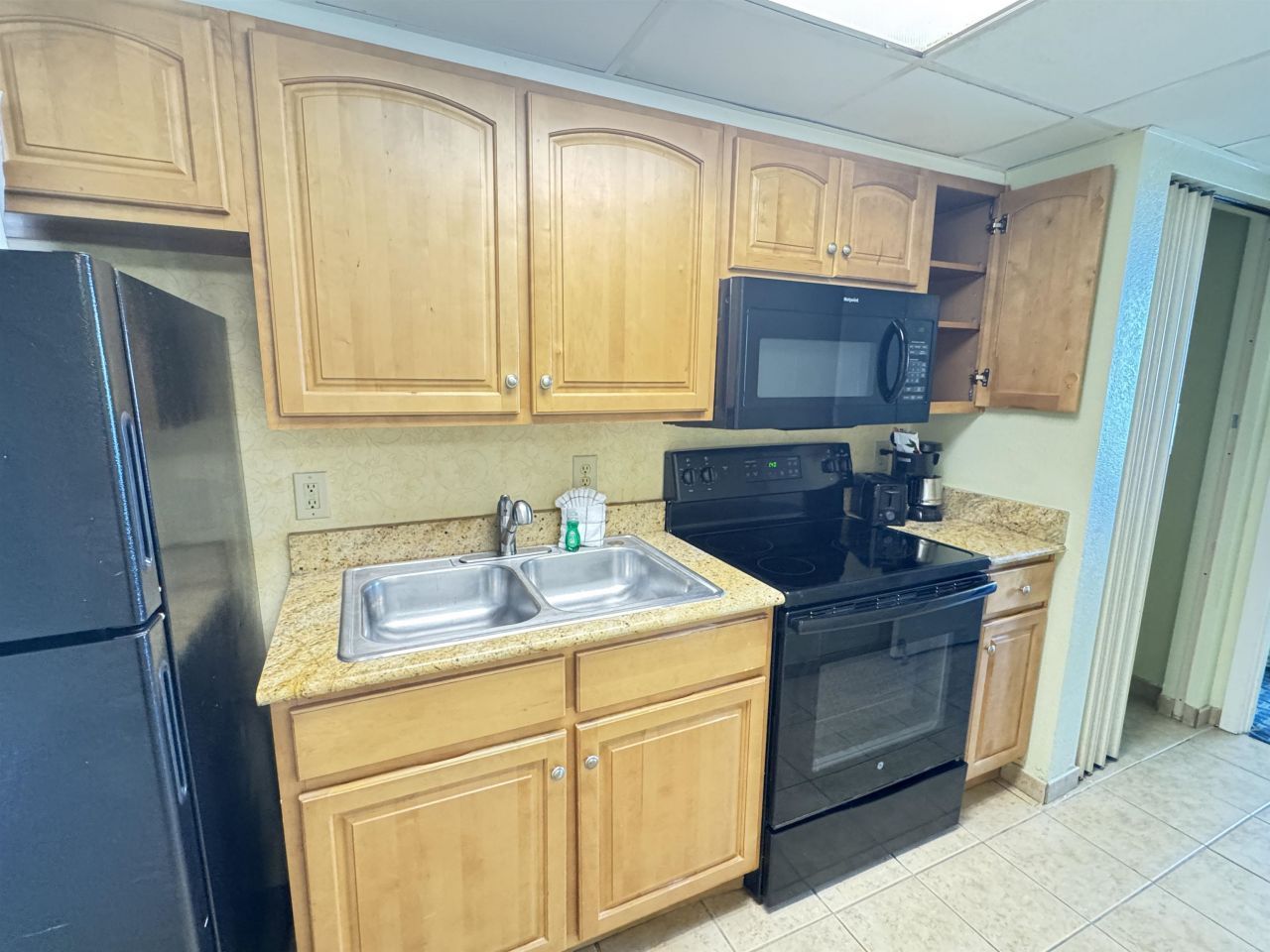 2401 S Ocean Blvd. Photo 10