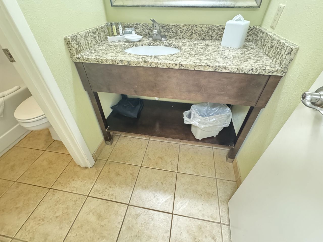 2401 S Ocean Blvd. Photo 11