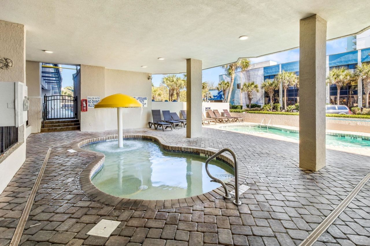 2401 S Ocean Blvd. Photo 26