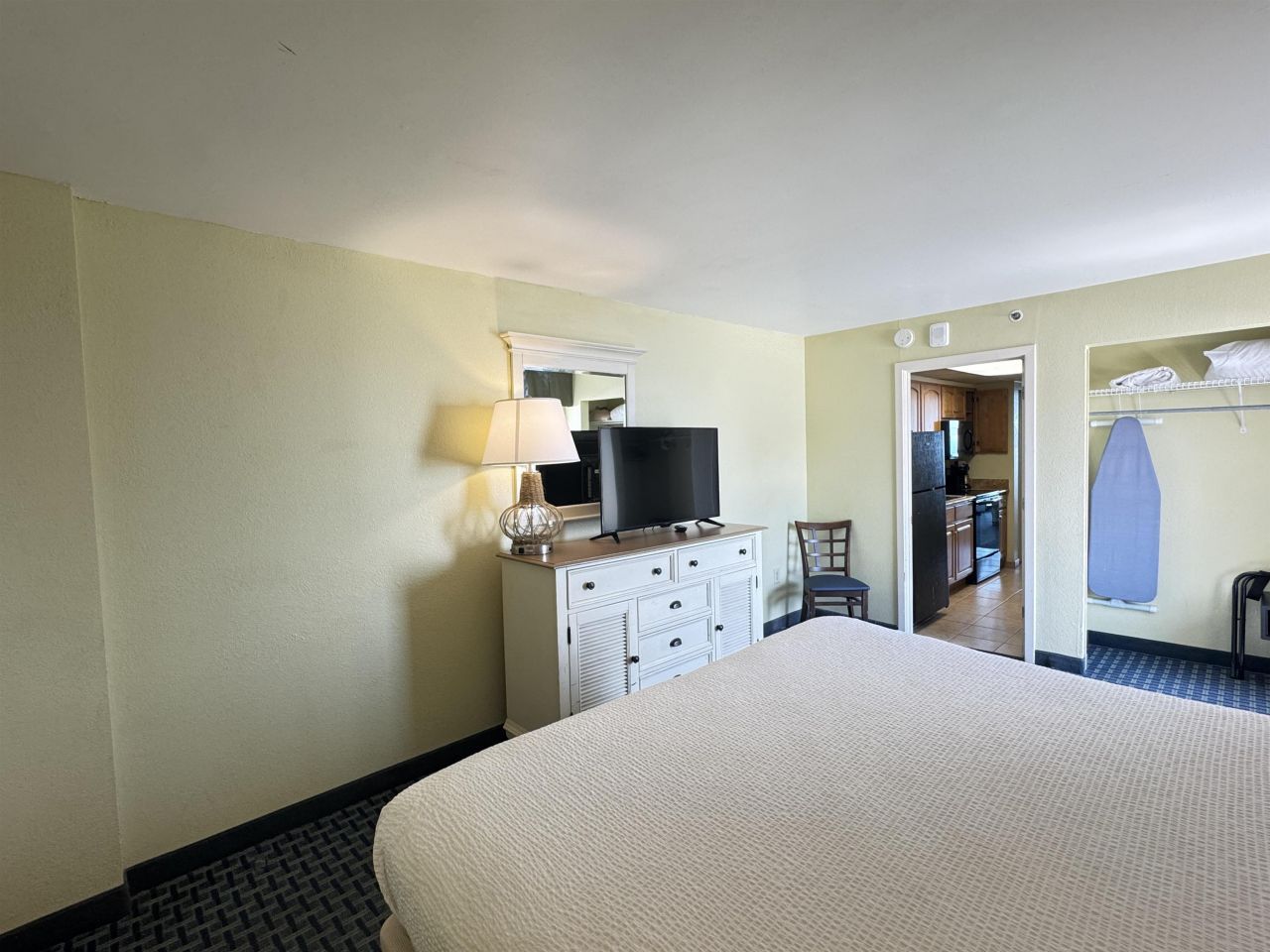 2401 S Ocean Blvd. Photo 7