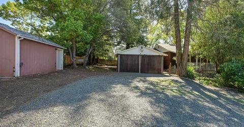12190 Holly Vista Way, Auburn, CA 95603 Photo