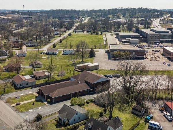 121 East Ave , Goodlettsville, TN 37072